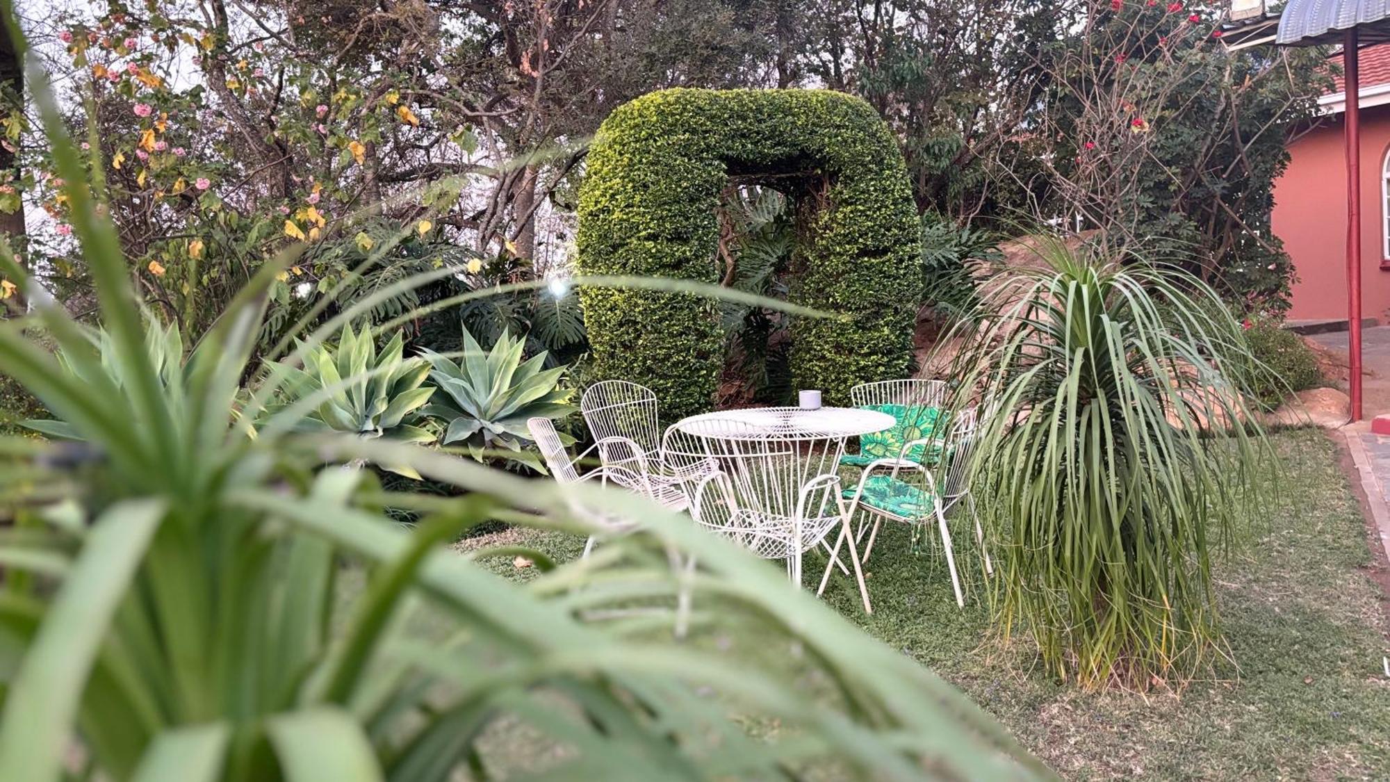 Lynns Guest House Bulawayo Luaran gambar